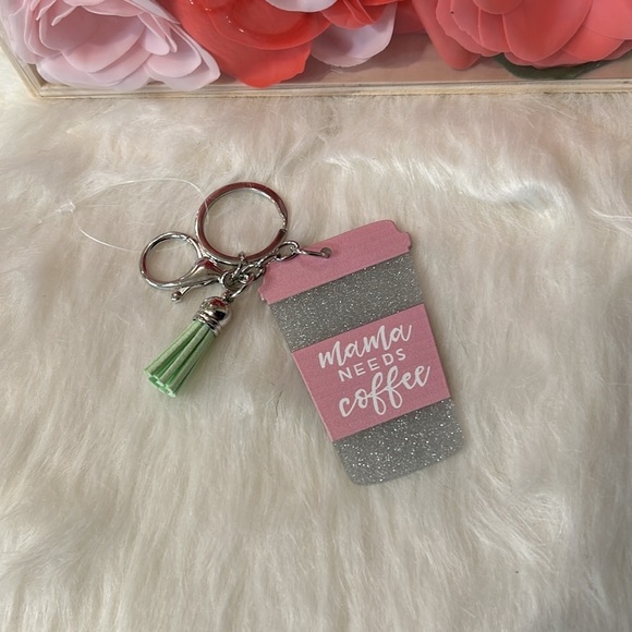 pink and glitter silver, Key chain "mamma needs coffee" with green tassel - Picture 3 of 4